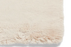 LYN Serenity Alabaster – hoogpolig vloerkleed van superzachte luxe