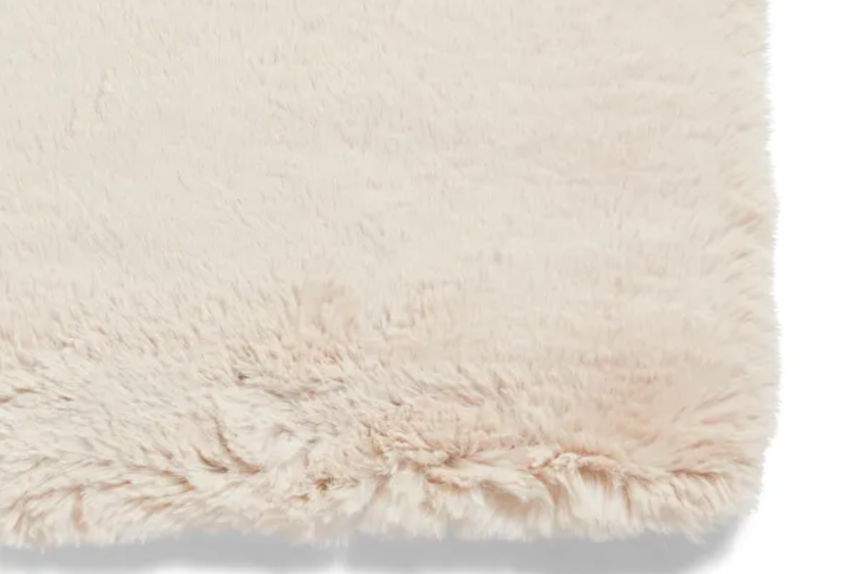 LYN Serenity Alabaster – hoogpolig vloerkleed van superzachte luxe