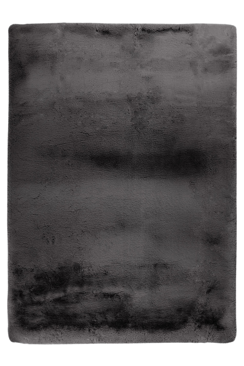 Eternelle Charcoal vloerkleed strak uitgespreid met diepe, donkere tinten